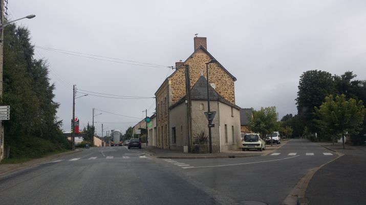 PHARMACIE 53